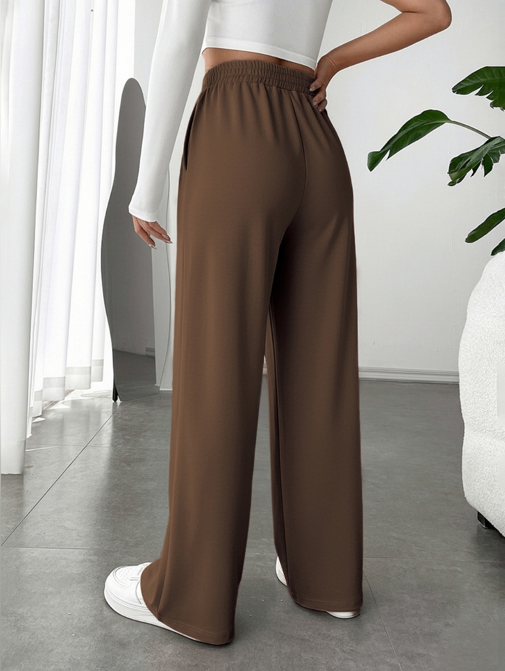 Wide Leg High-Waist Pants in Brown- Women - Picture 2 of 7